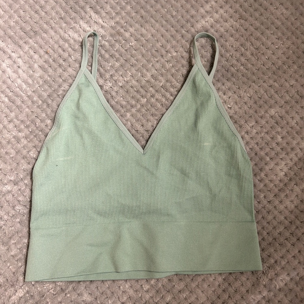 bozzolo mint green v neck crop top